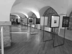 uncanny lens roger ballen joel peter witkin castel ivano mostra fotografica